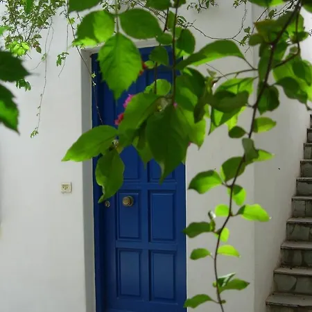 Marathi Apartments Apartamento Marathion